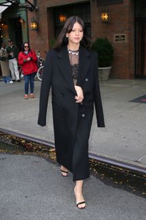 Mia Goth feet photo thumbnail