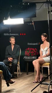 Mia Goth feet photo thumbnail