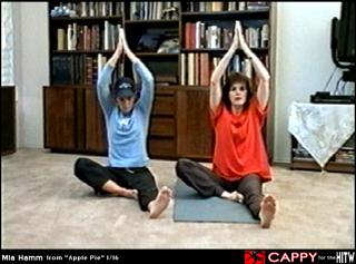 Mia Hamm feet photo 18