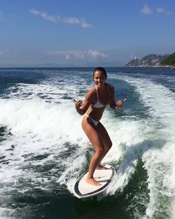Mia Kang feet photo 5