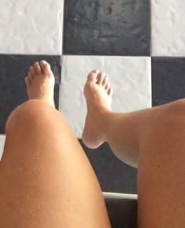 Mia Kang feet photo 4