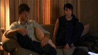 Mia Kirshner feet photo thumbnail