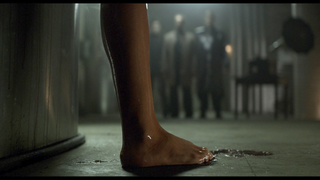 Mia Kirshner feet photo thumbnail