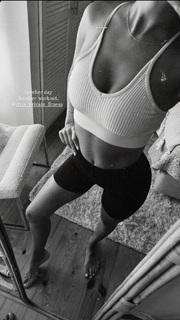 Mia Rose feet photo 20