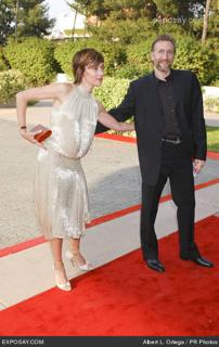 Mia Sara feet photo thumbnail