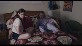 Mia Wasikowska feet photo thumbnail