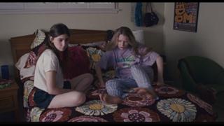 Mia Wasikowska feet photo thumbnail