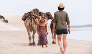 Mia Wasikowska feet photo thumbnail