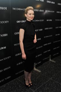 Mia Wasikowska feet photo thumbnail