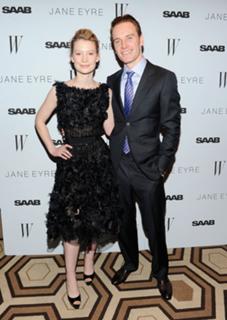 Mia Wasikowska feet photo thumbnail