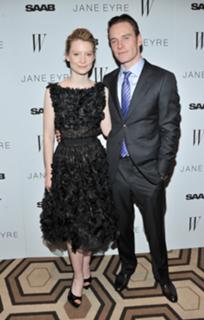Mia Wasikowska feet photo thumbnail