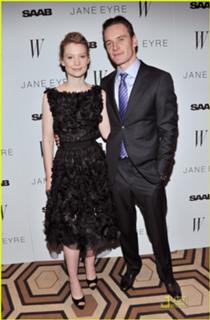 Mia Wasikowska feet photo thumbnail