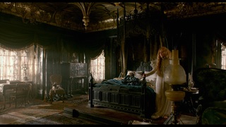 Mia Wasikowska feet photo thumbnail