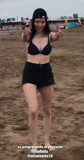 Micaela Suárez feet photo 6