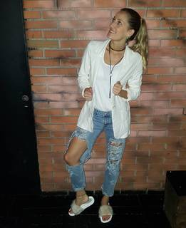 Micaela Viciconte feet photo 9