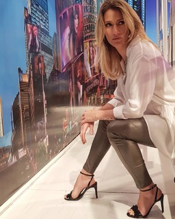 Micaela Viciconte feet photo 6
