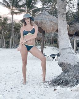 Micaela Viciconte feet photo 13