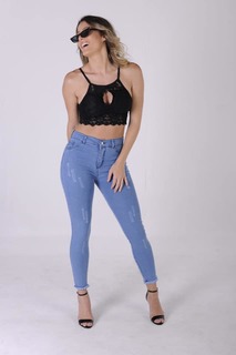 Micaela Viciconte feet photo 9