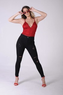 Micaela Viciconte feet photo 3