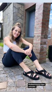 Micaela Viciconte feet photo 4