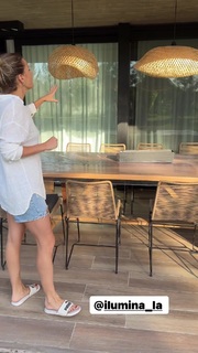 Micaela Viciconte feet photo 7