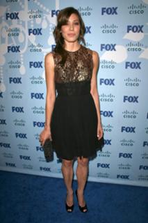 Michaela Conlin feet photo thumbnail