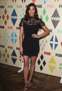 Michaela Conlin feet photo thumbnail