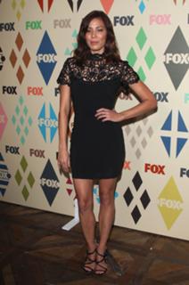 Michaela Conlin feet photo thumbnail