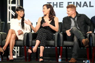 Michaela Conlin feet photo thumbnail