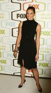 Michaela Conlin feet photo thumbnail