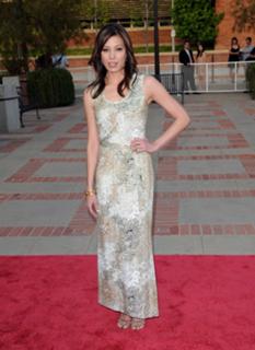 Michaela Conlin feet photo thumbnail