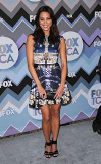 Michaela Conlin feet photo thumbnail