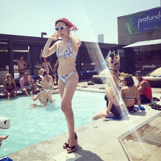 Michaela Jill Murphy feet photo thumbnail