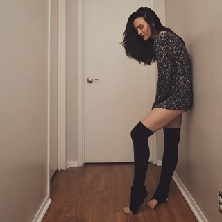 Michaela Jill Murphy feet photo thumbnail