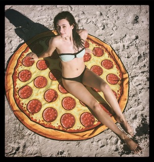 Michaela Jill Murphy feet photo thumbnail