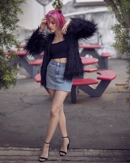 Michaela Jill Murphy feet photo thumbnail