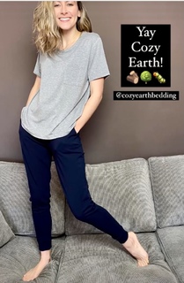 Michaela Jill Murphy feet photo thumbnail