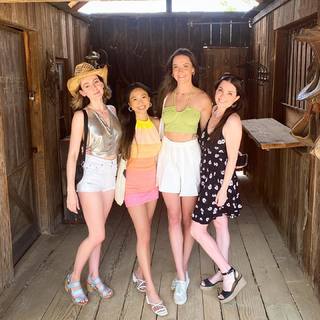 Michaela Jill Murphy feet photo thumbnail