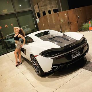 Michaela Jill Murphy feet photo thumbnail