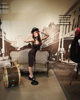 Michaela Jill Murphy feet photo thumbnail