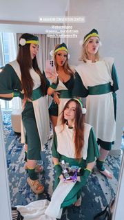 Michaela Jill Murphy feet photo thumbnail