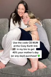 Michaela Jill Murphy feet photo thumbnail