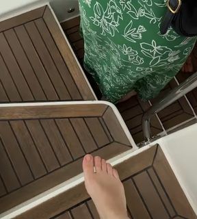 Michaela Jill Murphy feet photo thumbnail