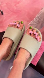 Michaela Jill Murphy feet photo 1