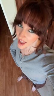 Michaela Jill Murphy feet photo 1