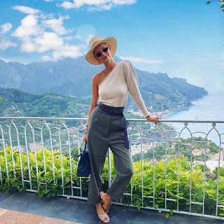 Michaela Kocianova feet photo 5