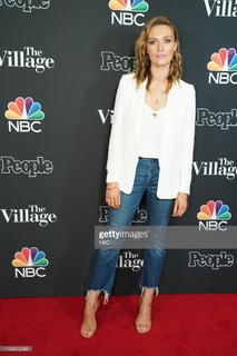 Michaela McManus feet photo 11