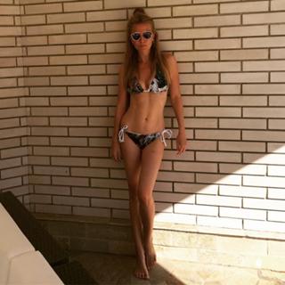 Michaela Ochotská feet photo 1