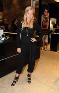 Michaela Ochotská feet photo 11