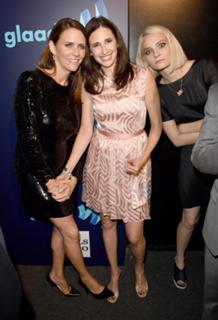 Michaela Watkins feet photo 5